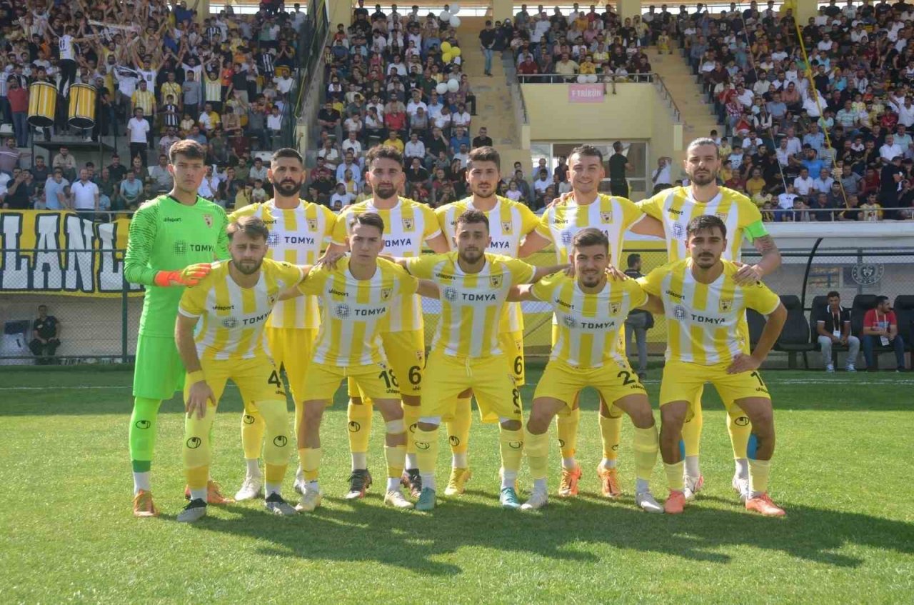 TFF3. Lig: 1984 Muşspor: 2- Sebat Gençlik: 0