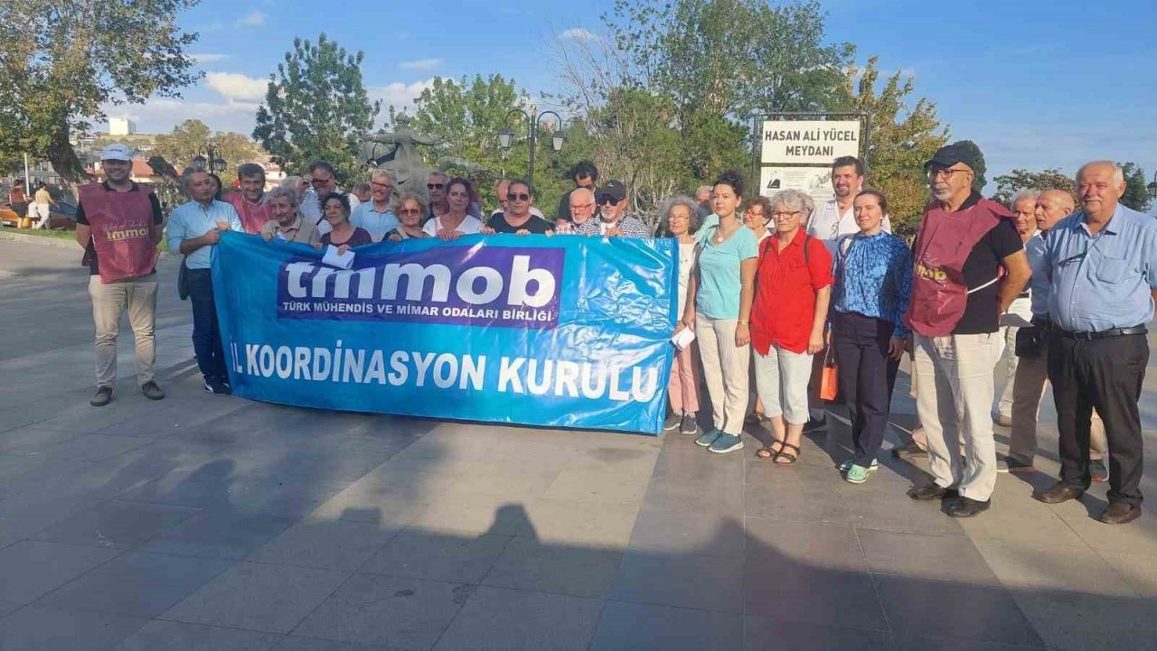 Tekirdağ’da şehrin denizle bağlantısı kesiliyor