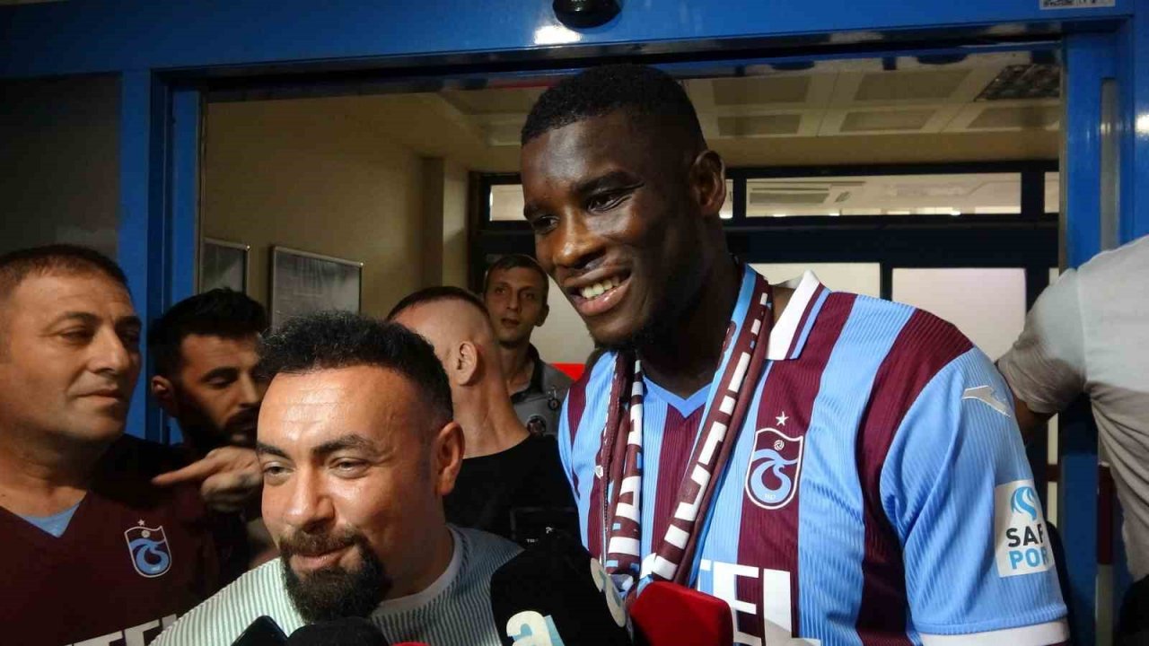 Trabzonspor’un yeni transferi Paul Onuachu, Trabzon’a geldi