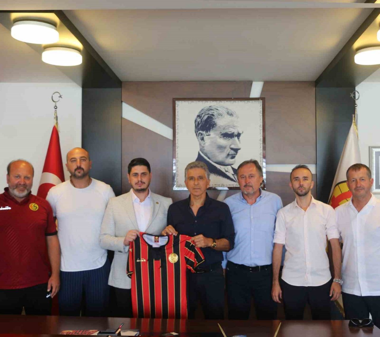 TFF’den Eskişehirspor’a ziyaret