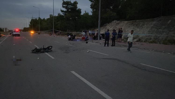 Antalya’da motosiklet faciası: 2 genç kız hayatını kaybetti