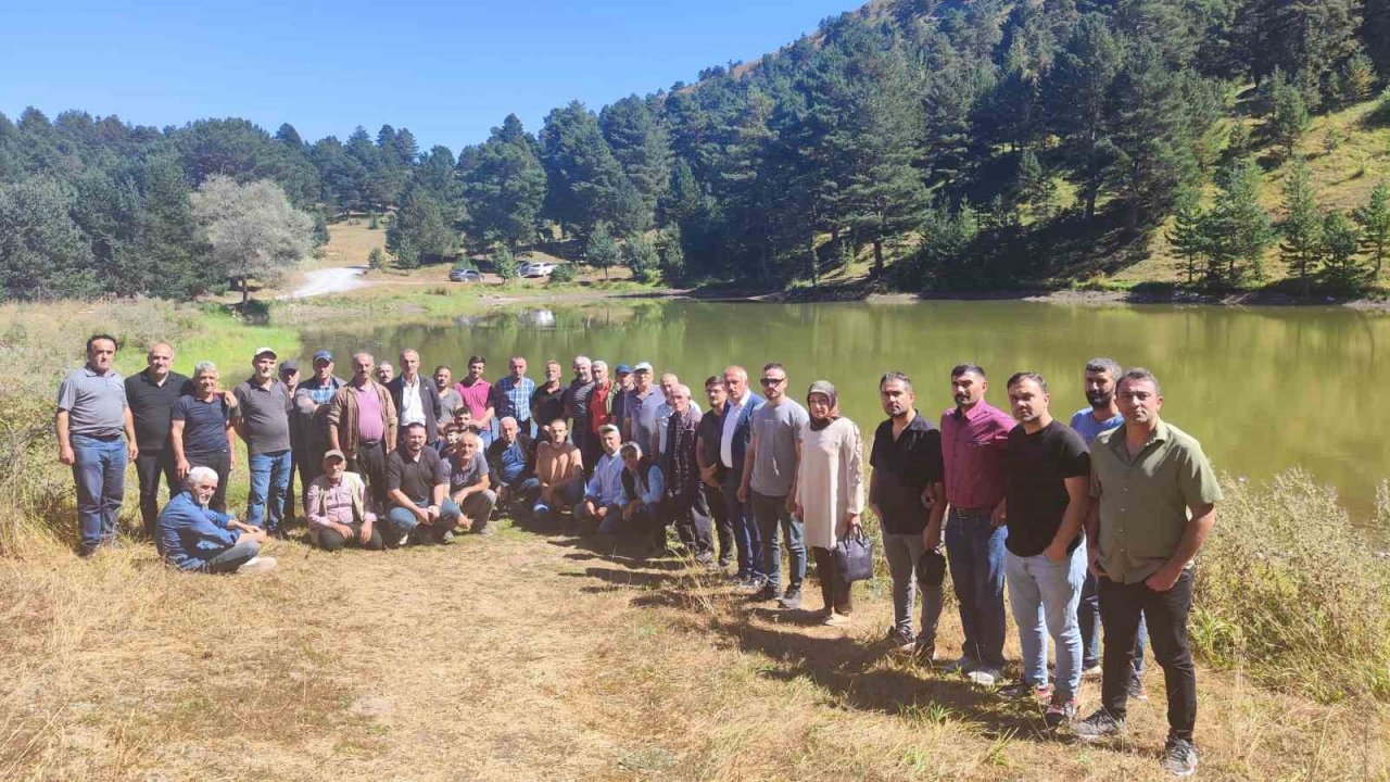 Altınpınar köyü halkı Limni Gölü’nün tesisleşme projesine karşı çıktı