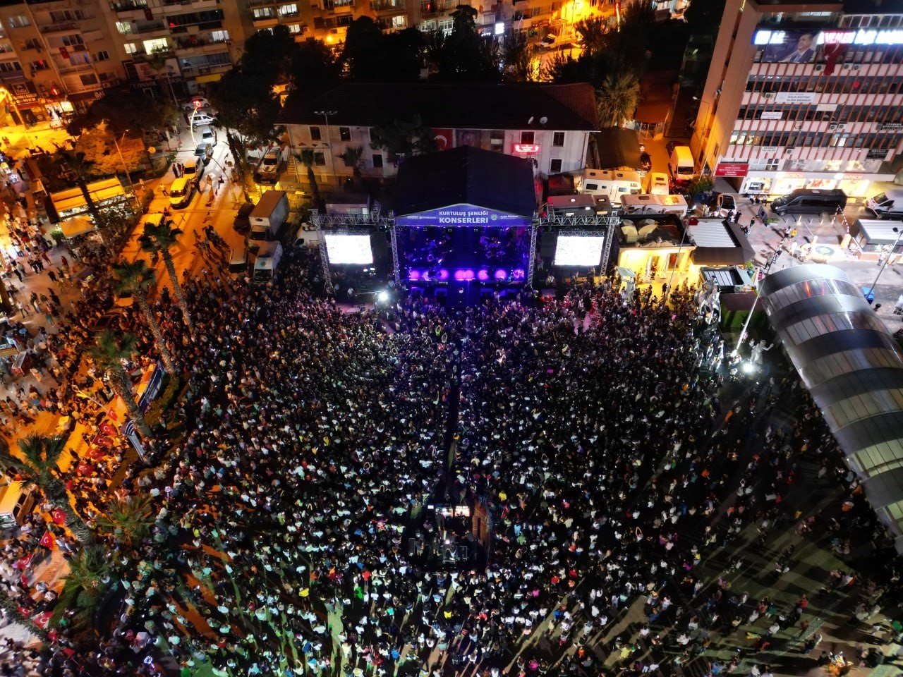 Menemen’de 9 Eylül coşkusu