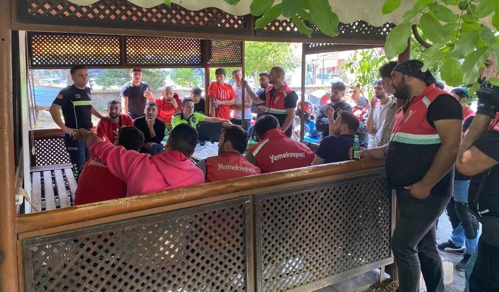 Kütahya’da 32 motosiklet sürücüsü bilgilendirildi