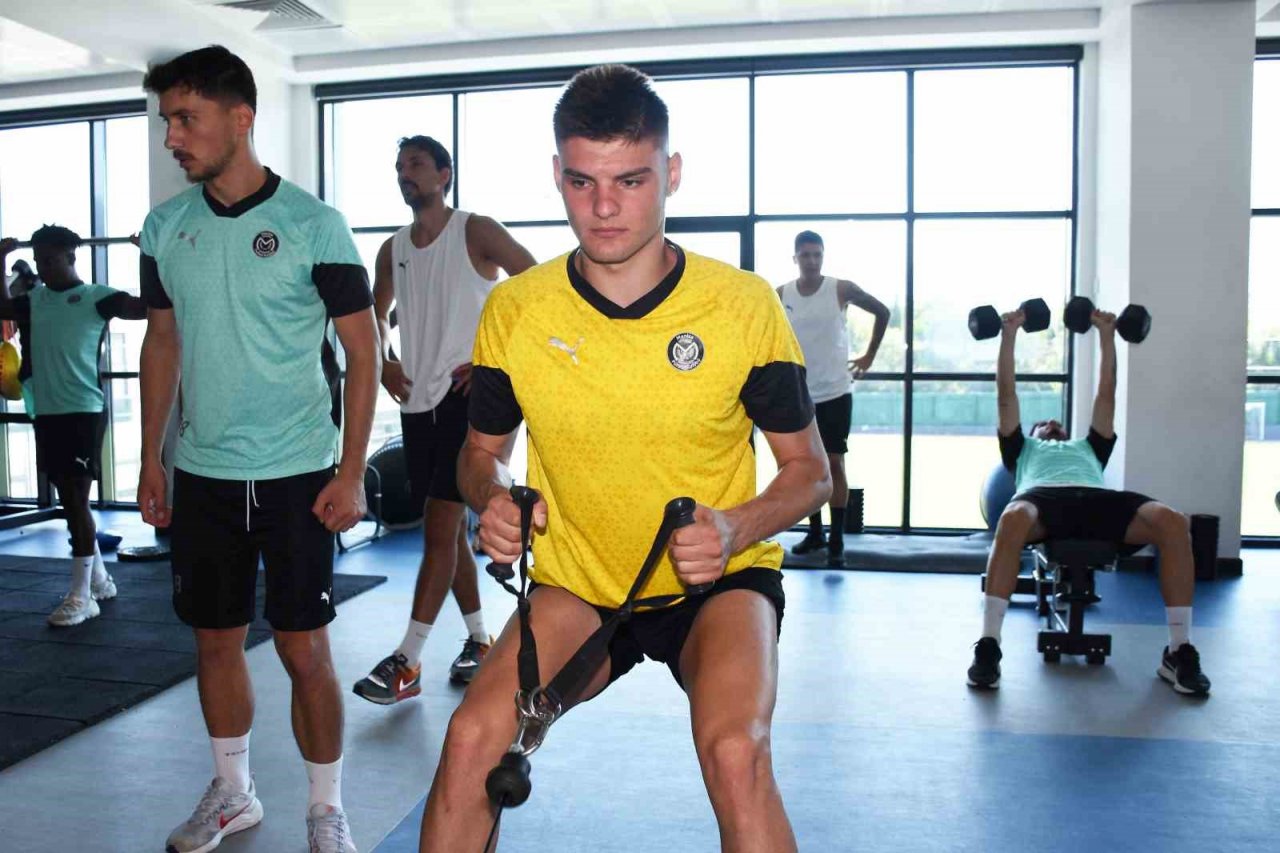 Manisa FK, Giresunspor maçı hazırlıklarını sürdürdü