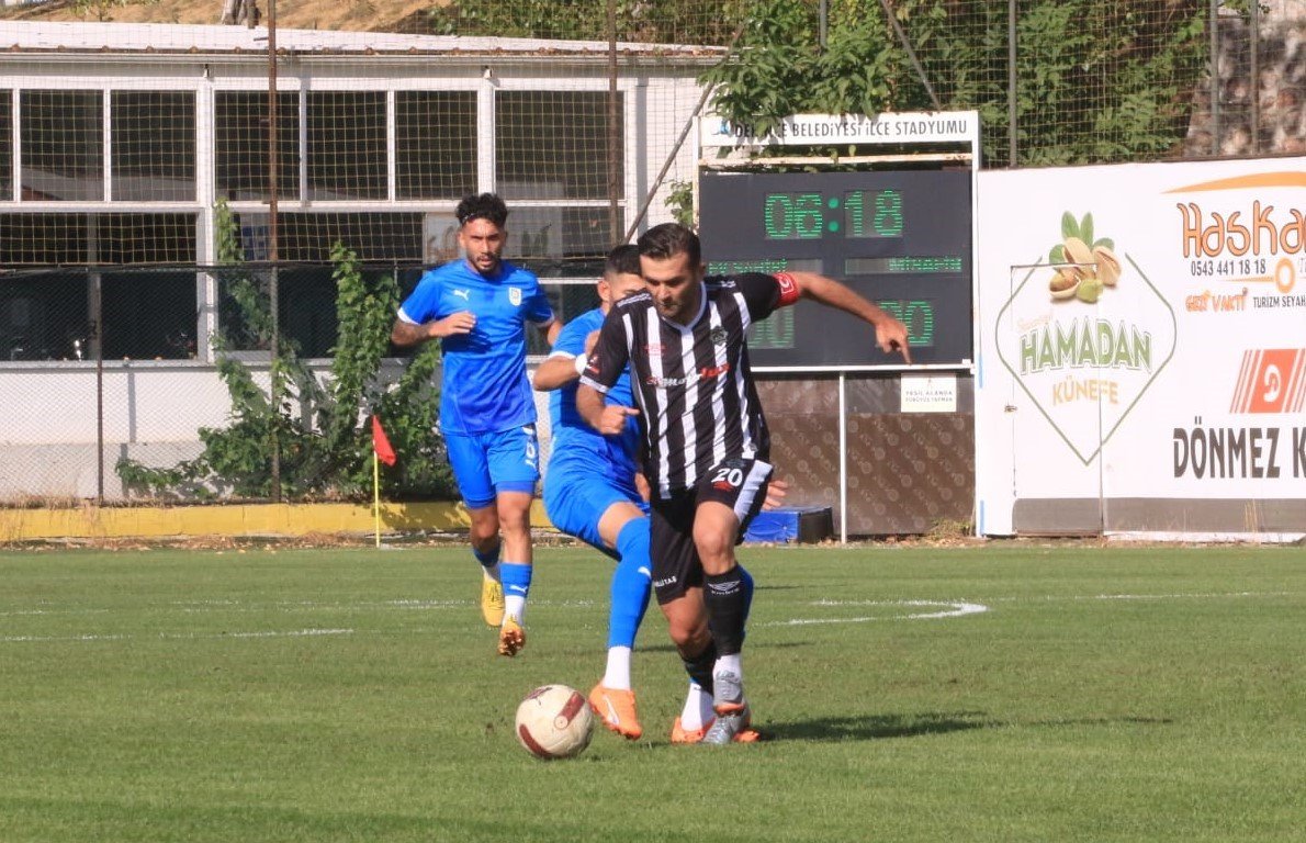 TFF 2. Lig: Belediye Derincespor: 0 - Aksaray Belediyespor: 0