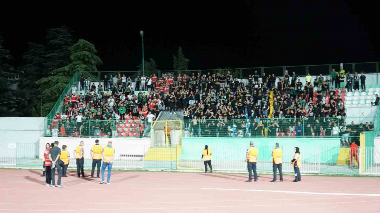 TFF 2. Lig: Isparta 32 Spor: 2 - Denizlispor: 1