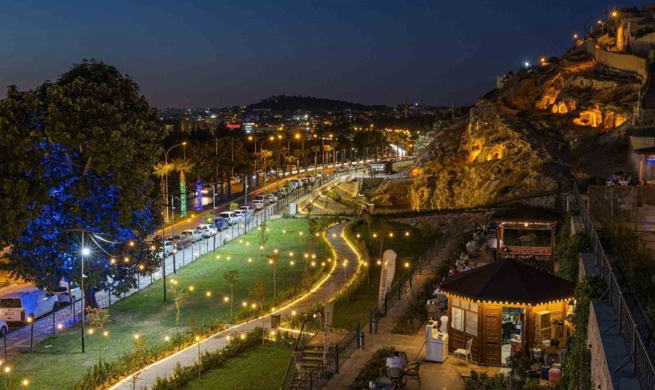 Vatandaşlar Kızılkoyun’a akın ediyor