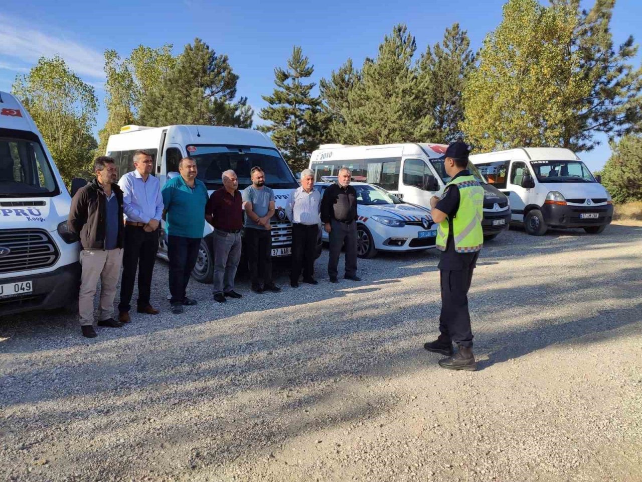 Kastamonu’dan okul servis araçlarına denetim
