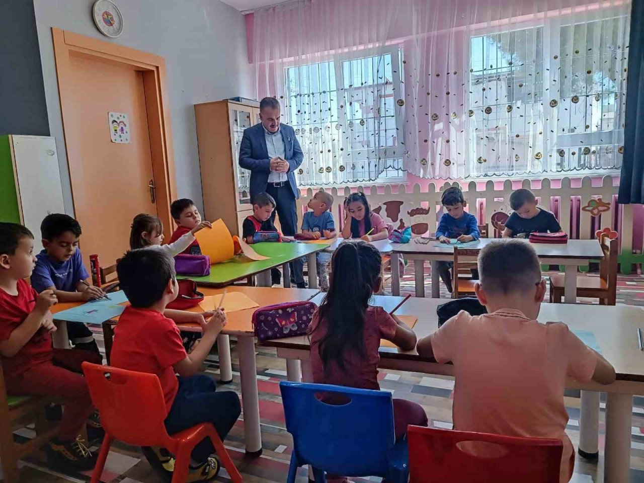 Edremit’te ilk ders zili çaldı