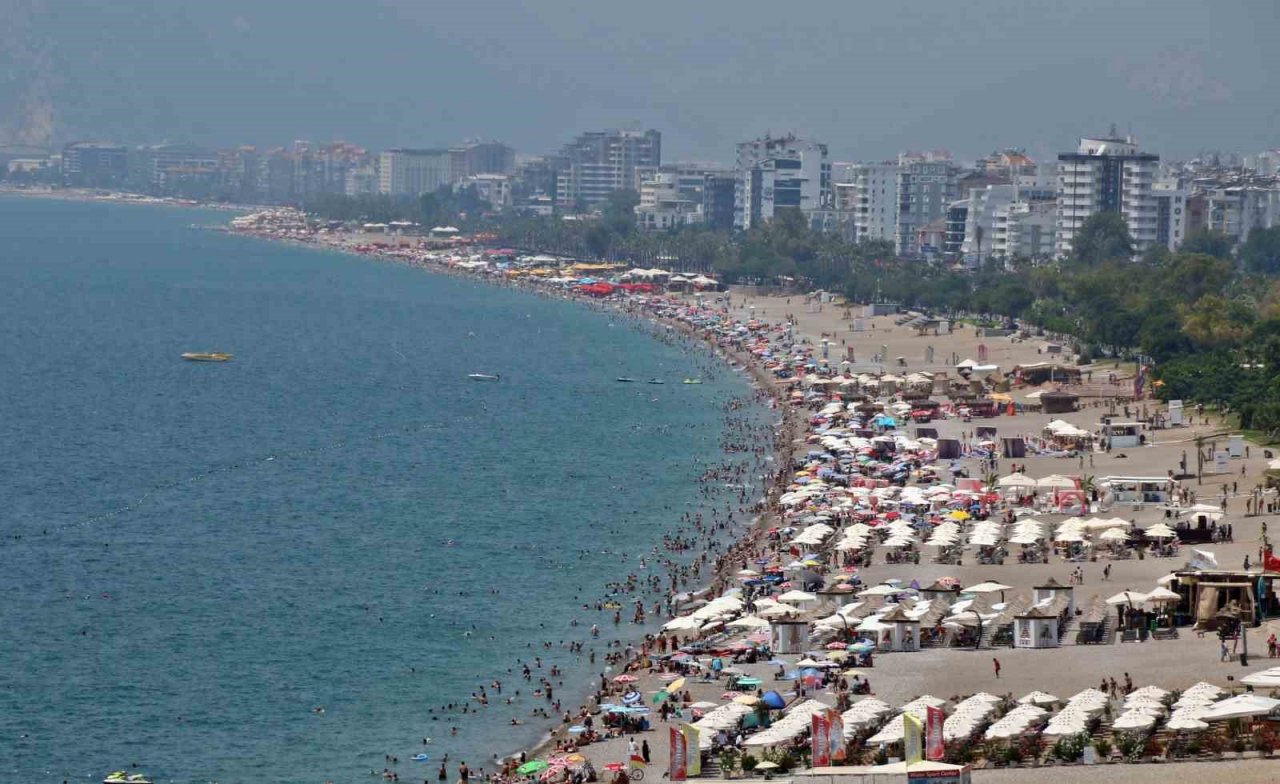 Antalya’dan 80 daire alan yabancı, daireleri otel gibi işletmiş