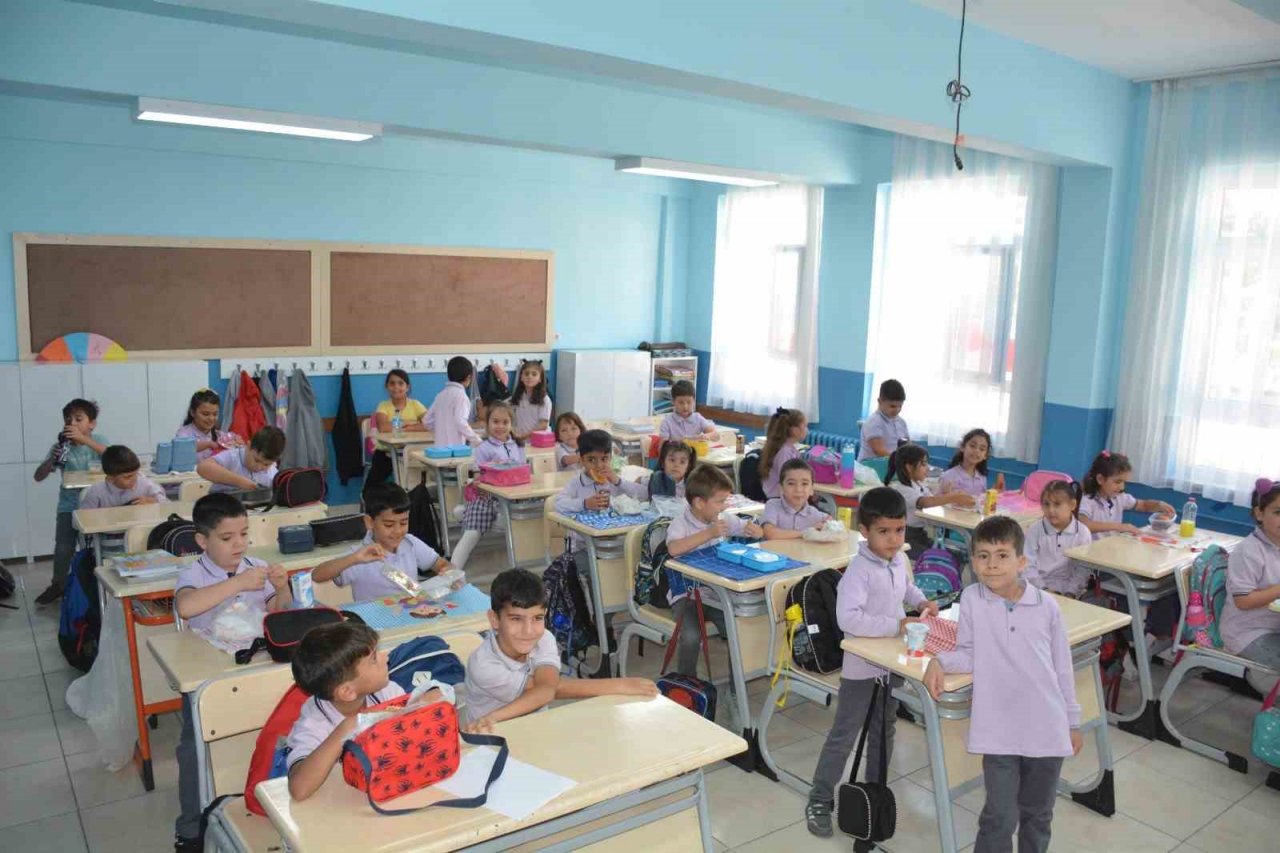 Bilecik’te 43 bin 368 öğrenci için ders zili çaldı