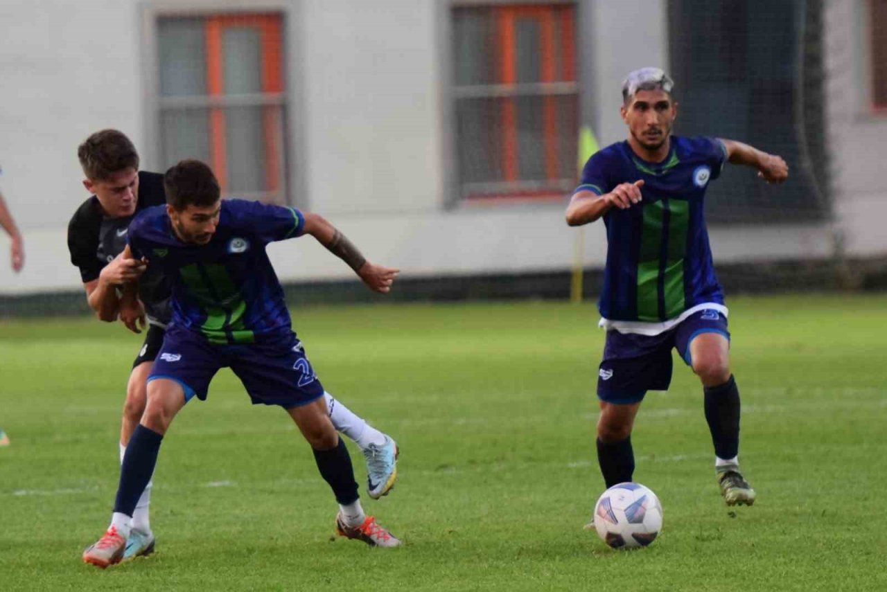 Nilüferli futbolcular sezona hazırlanıyor