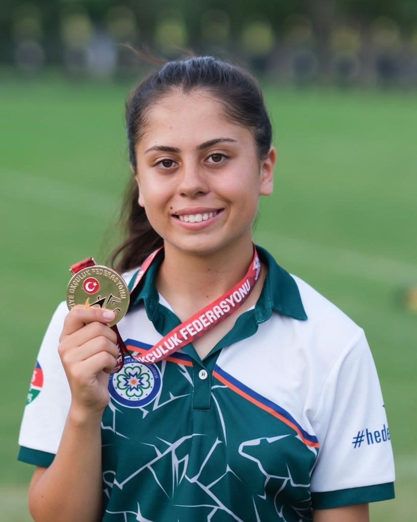 Büyükşehir okçuları Cumhuriyet’in 100.yılında Muğla’yı gururlandırdı