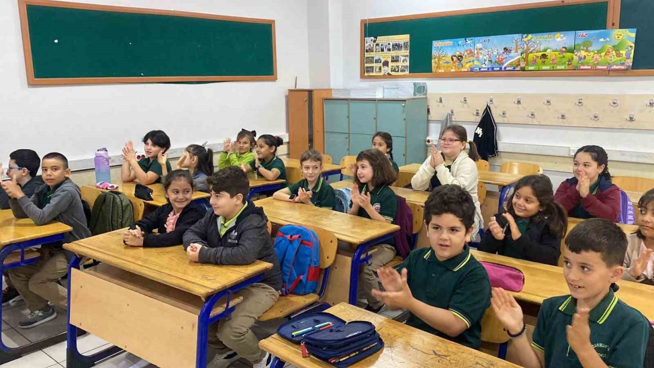 İlk ders zili çaldı