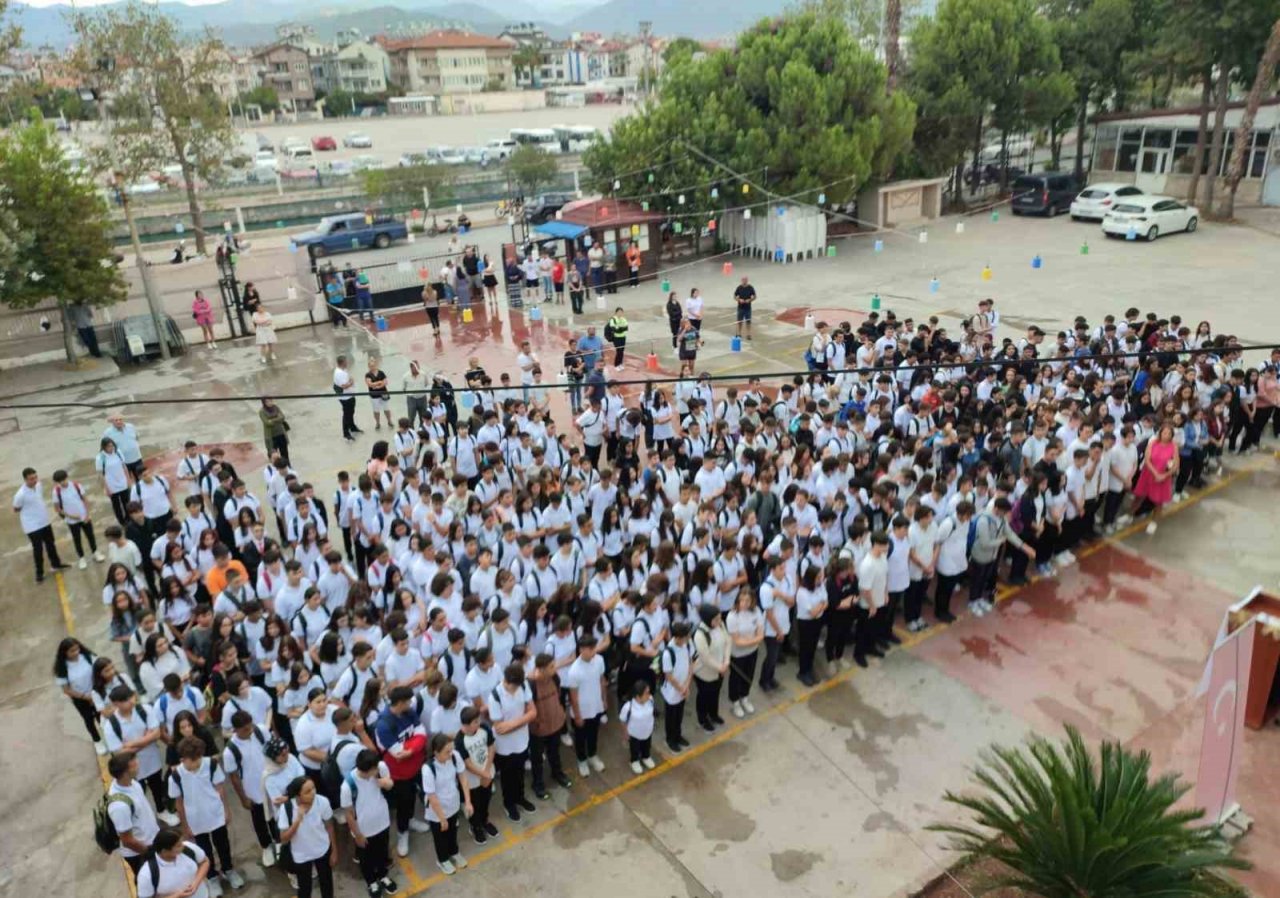 Fethiye’de Eğitim-Öğretime buruk açılış