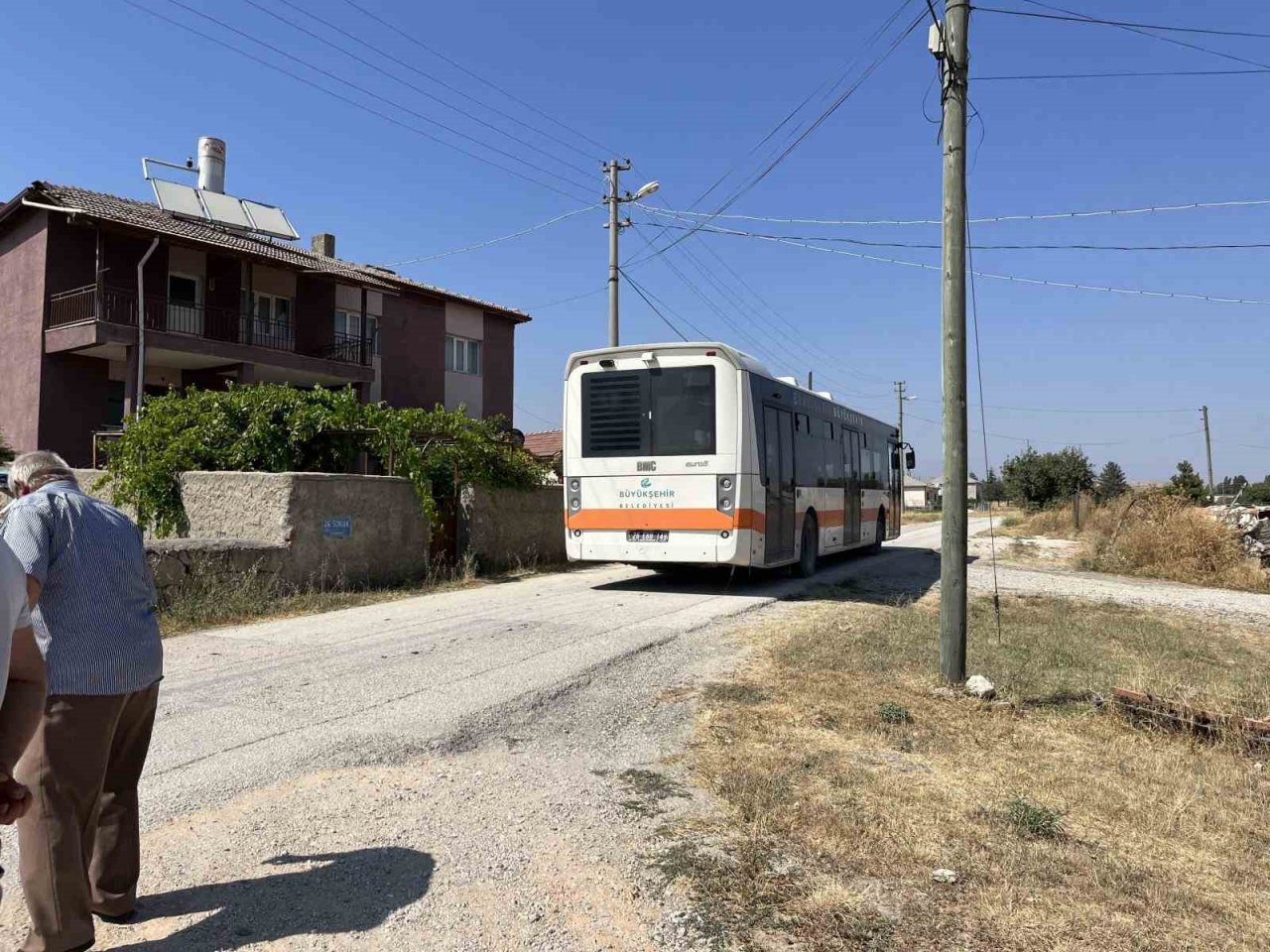 Bu sokakta yaşayanlara doğalgaz yok