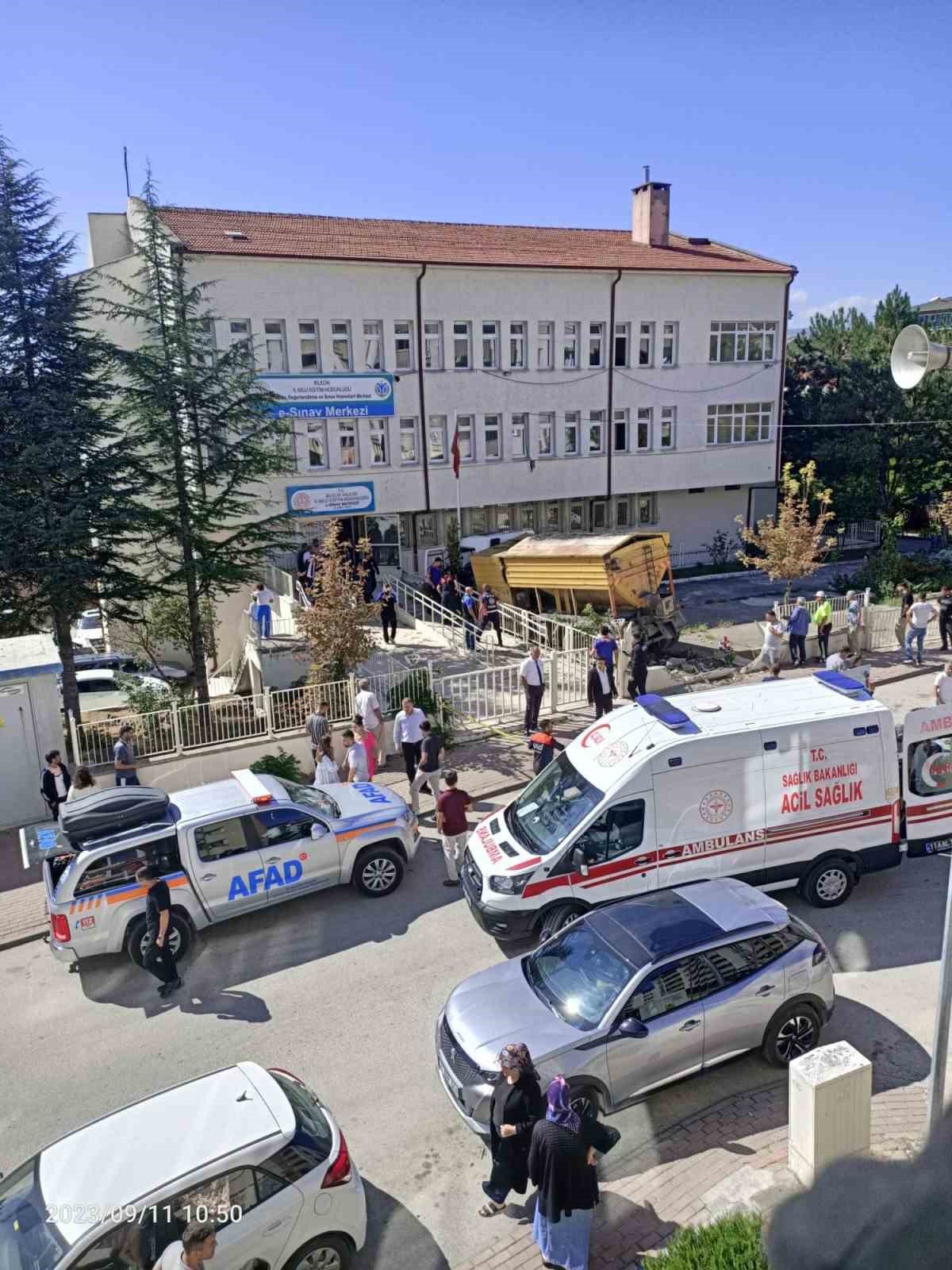 Yürekleri ağza getiren kaza ucuz atlatıldı