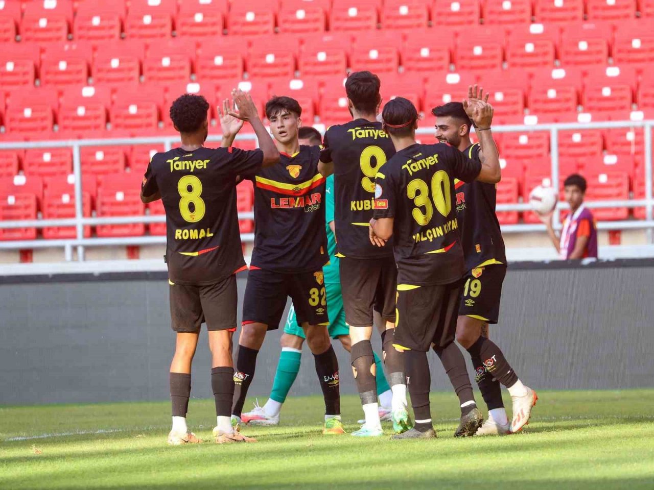 Göztepe’den gollü prova