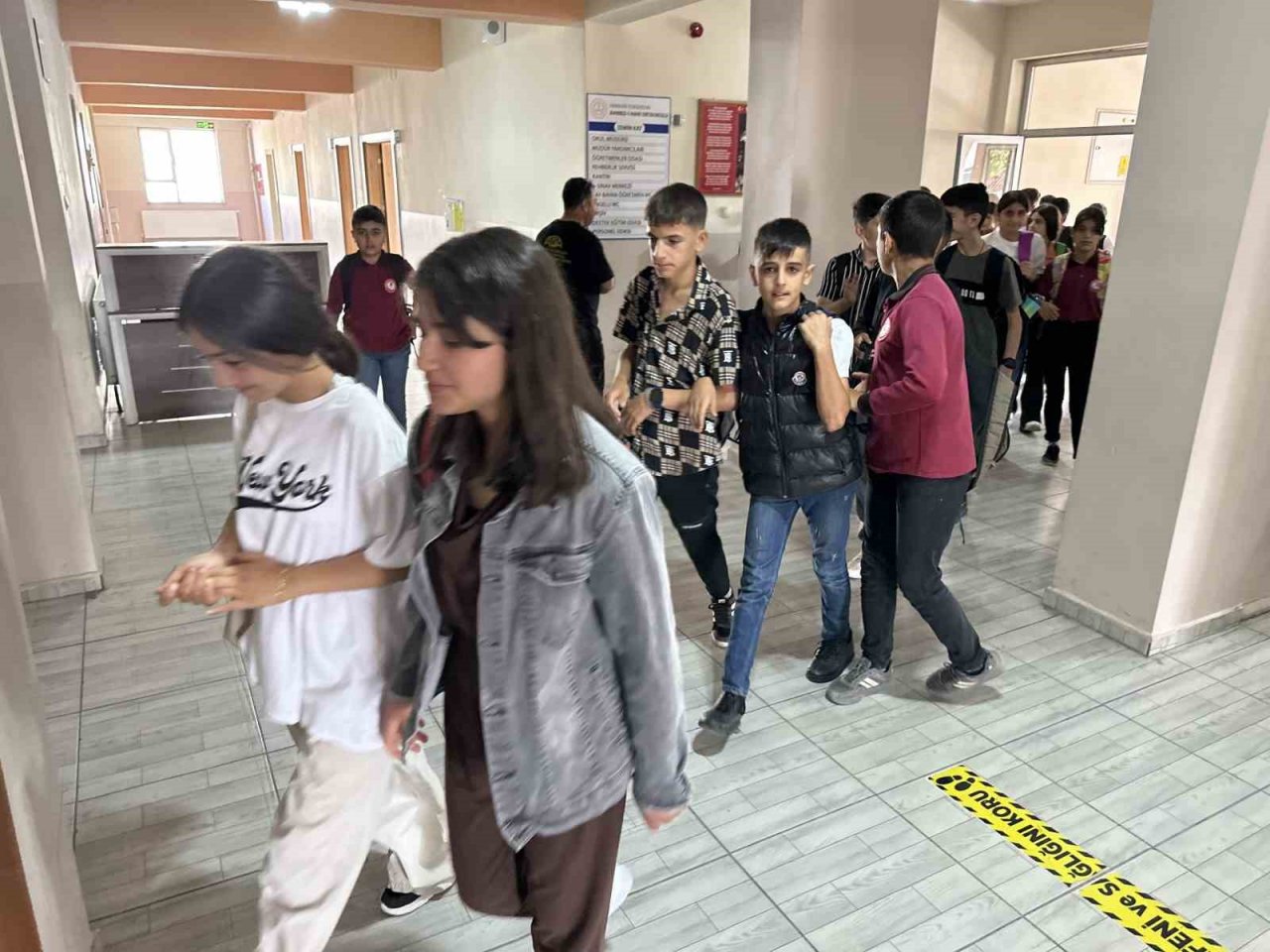 Yüksekova’da ders zili çaldı