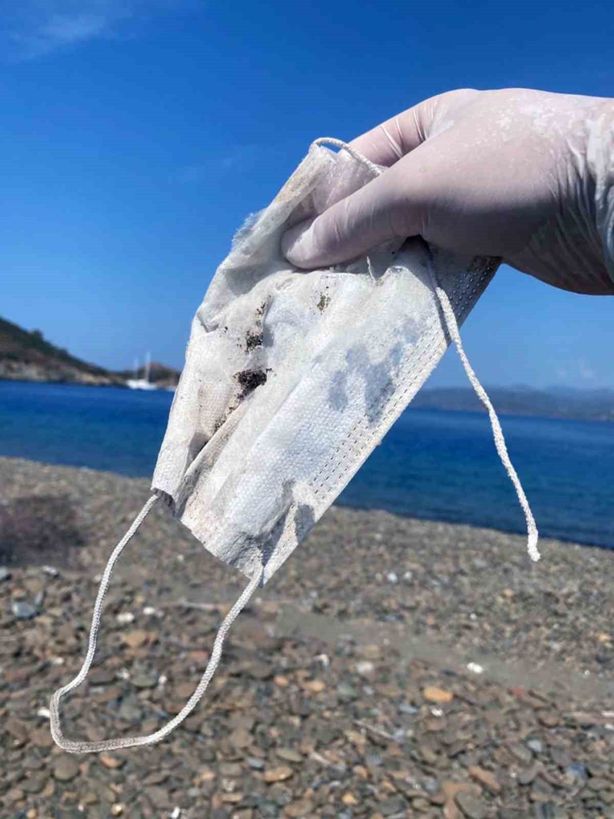 Fethiye’de kıyı temizliği