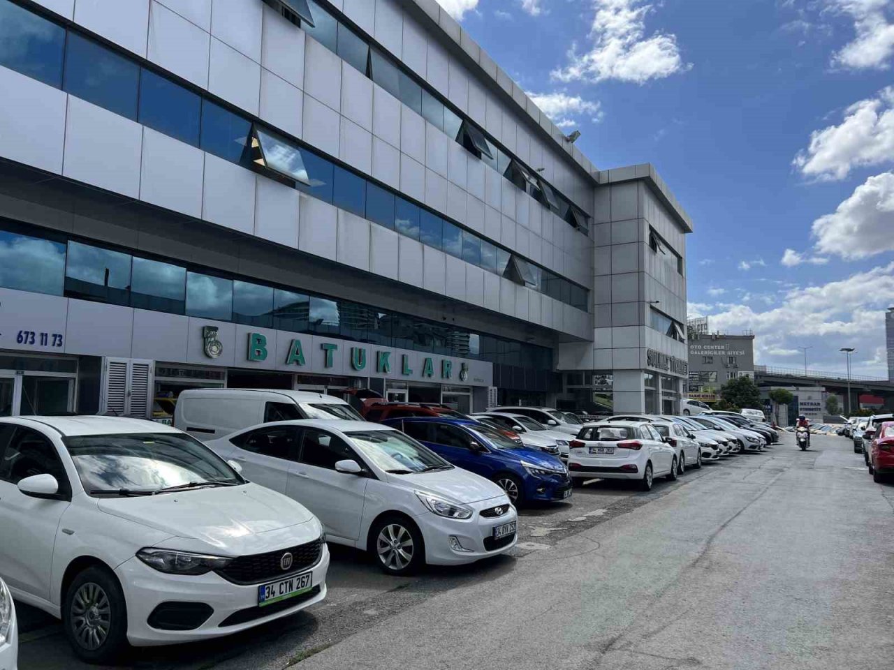 İkinci el lüks otomobillerde satışlar tamamen durdu