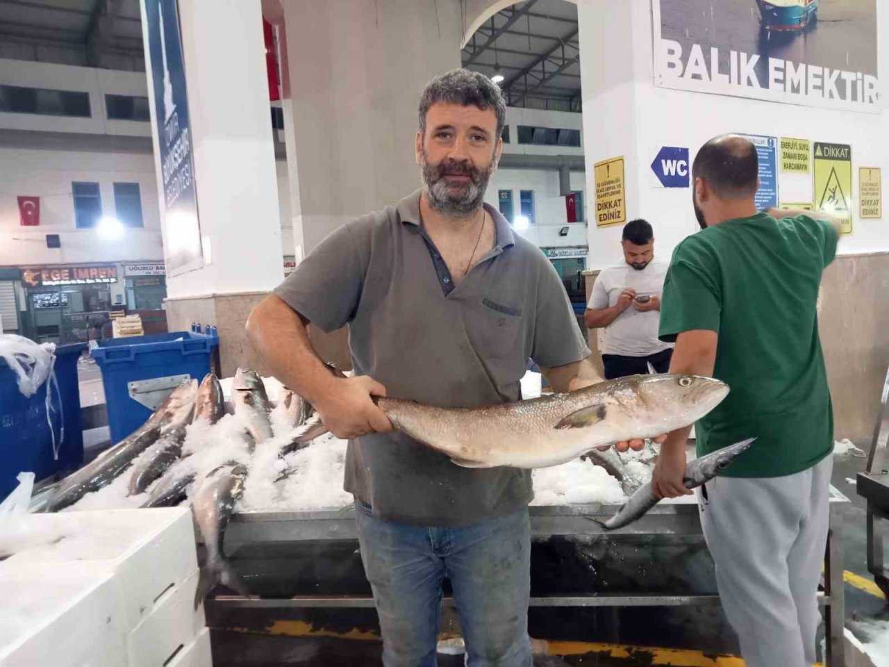 İzmirli balıkçılar sezondan umutlu