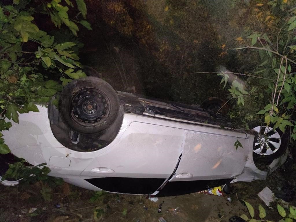 Bisikletliye çarpmamak için Filyos Çayı’na uçtu: 3 yaralı