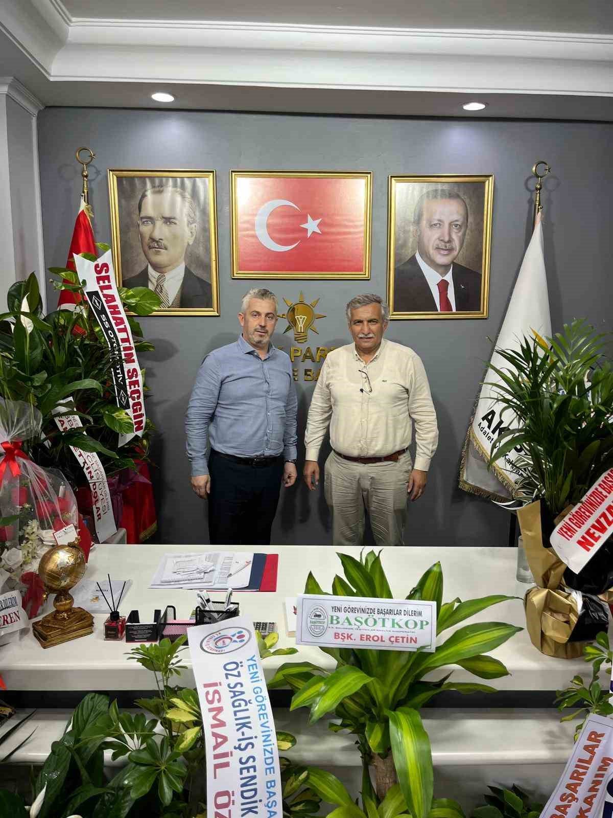 Karesi’de Başkan Hakan Aka’ya vatandaşlardan tebrik