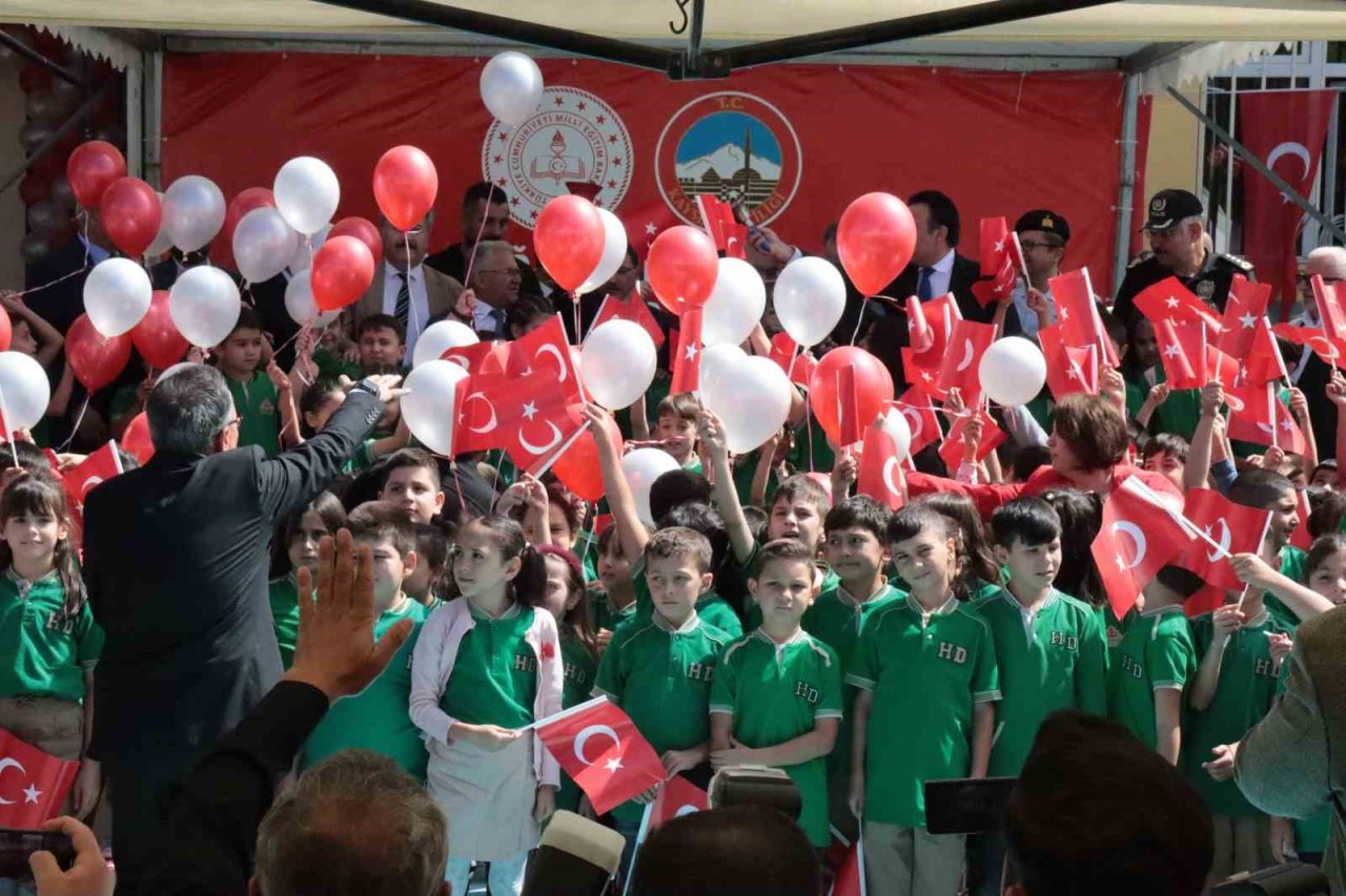 Türkiye’de ilk, okul öncesinde bütün servis şoförlerine uyuşturucu testi yapıldı