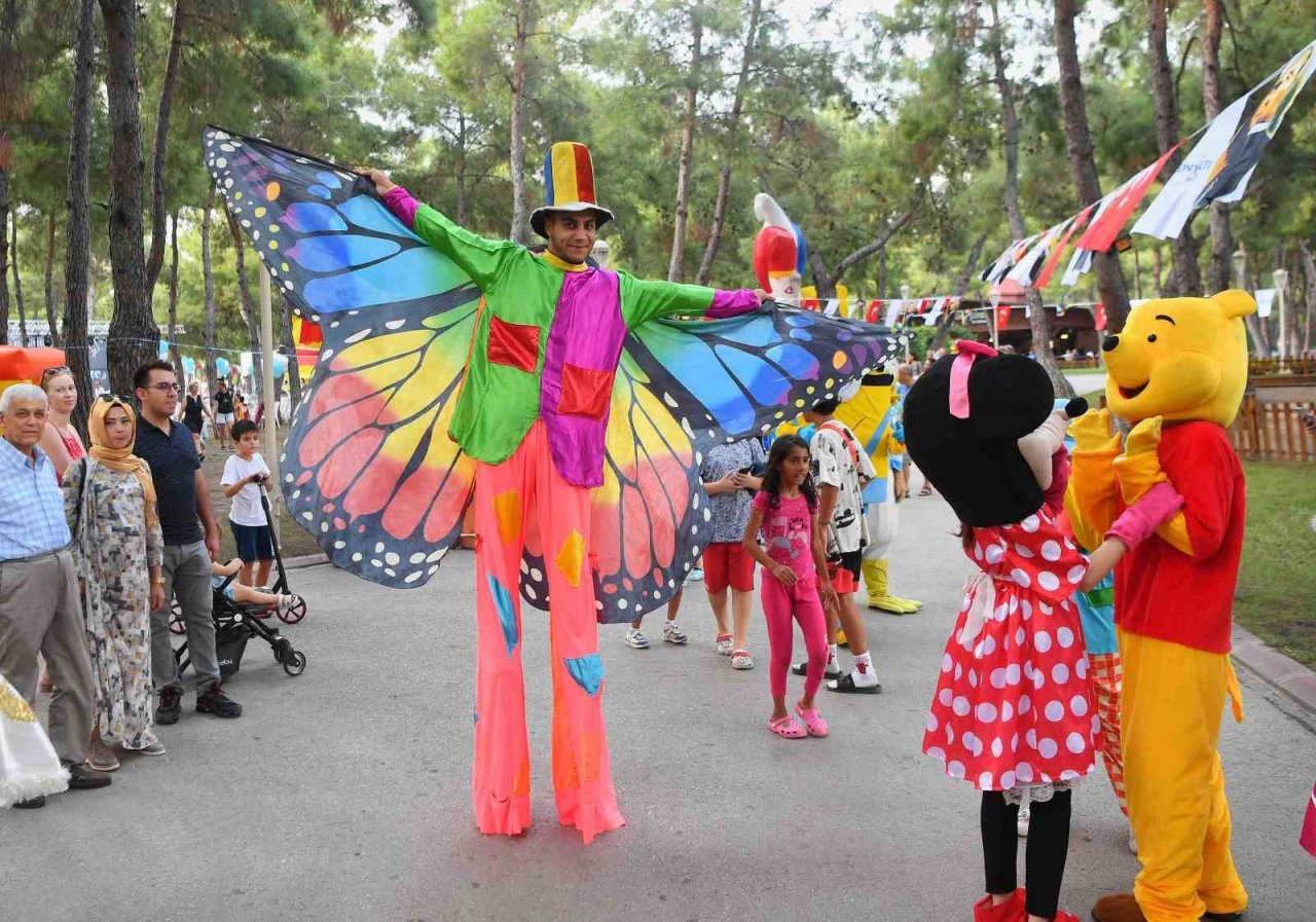 Konyaaltı’nda renkli sünnet şöleni