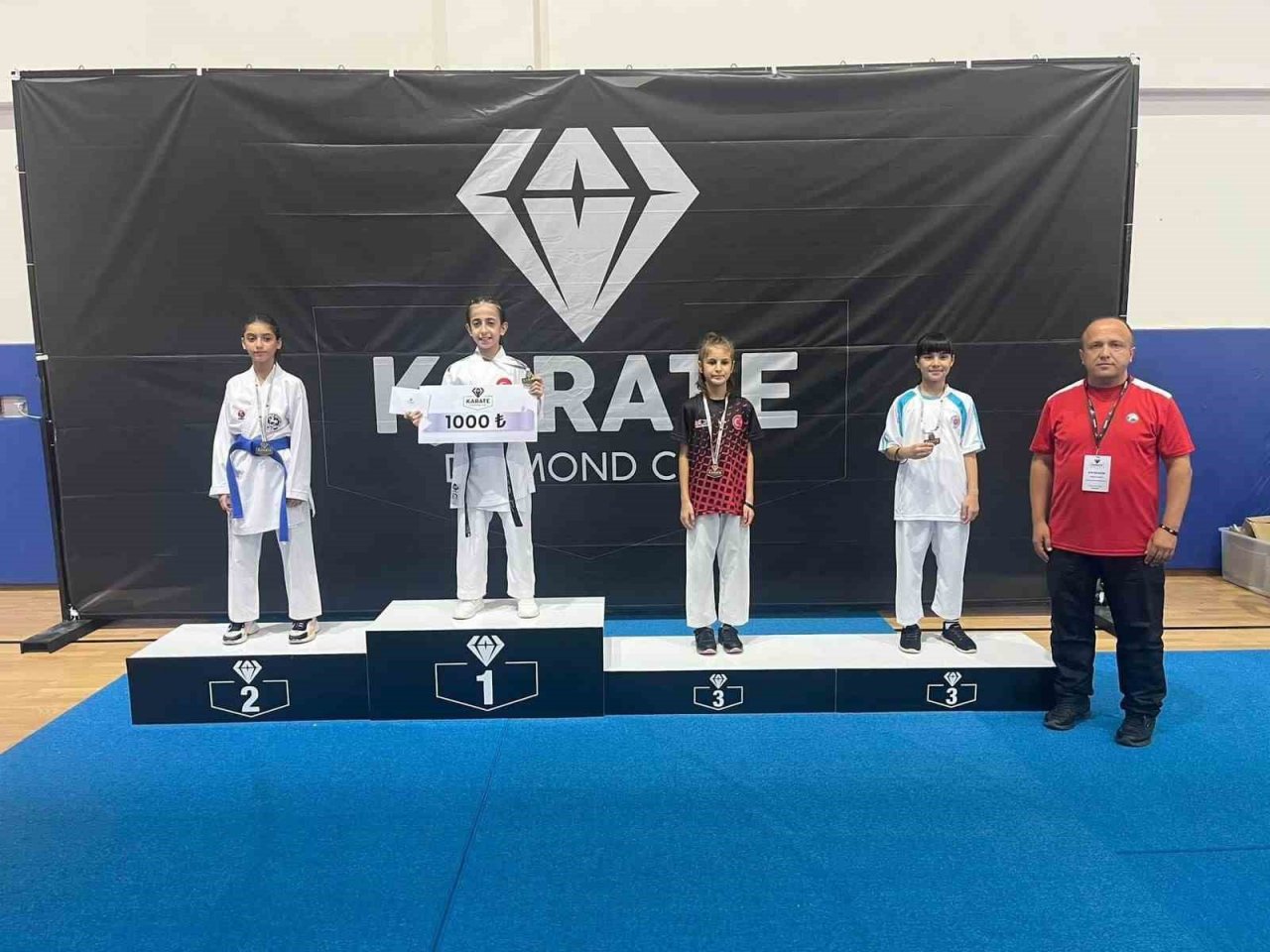 Manisa BBSK’lı karatecilerden 7 madalya daha