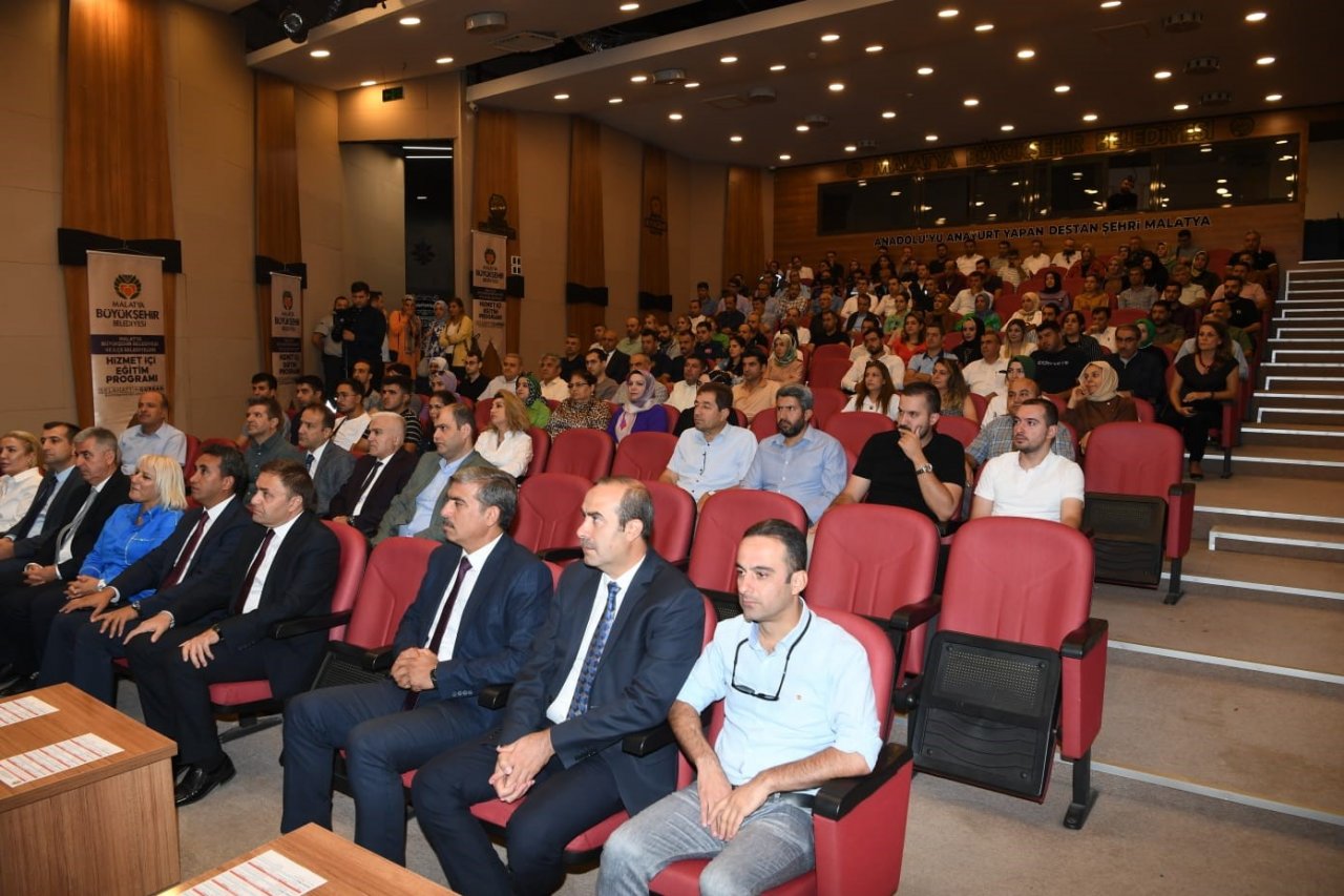 Malatya Büyükşehir Belediyesi’nde hizmet içi eğitim