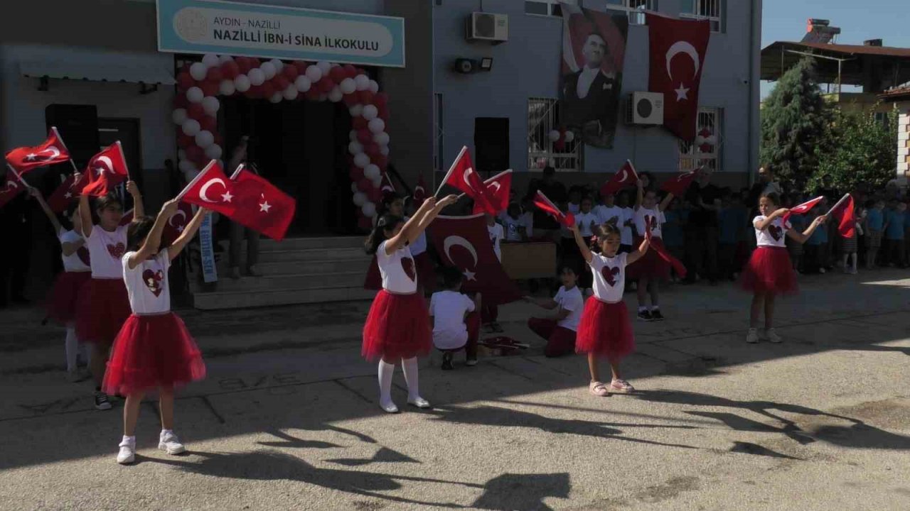 Nazilli’de öğrenciler okullarına kavuştu