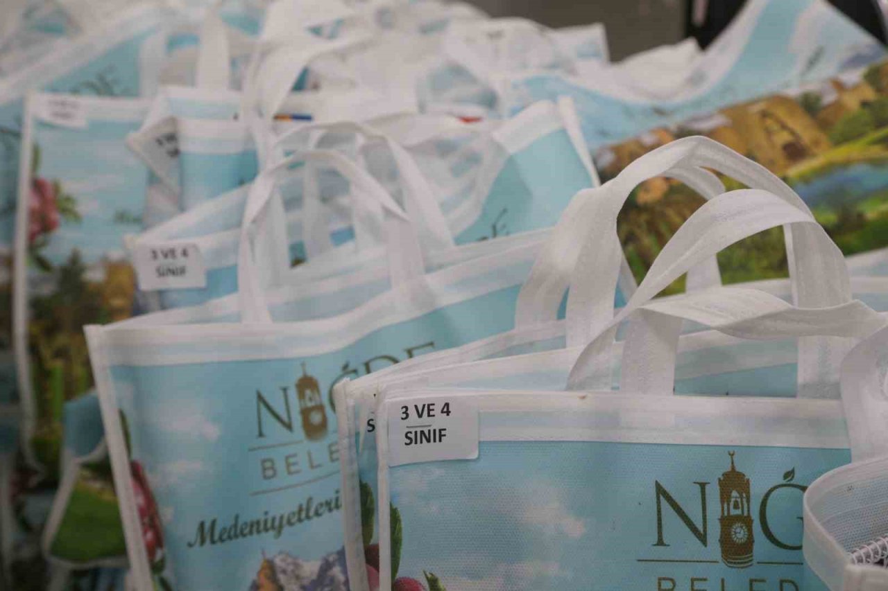 Niğde Belediyesi’nden Eğitime Tam Destek