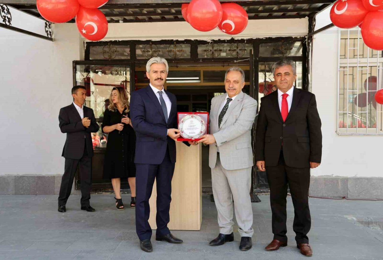 Başkan Yalçın: “İkinci yüzyılın yöneticilerisiniz”