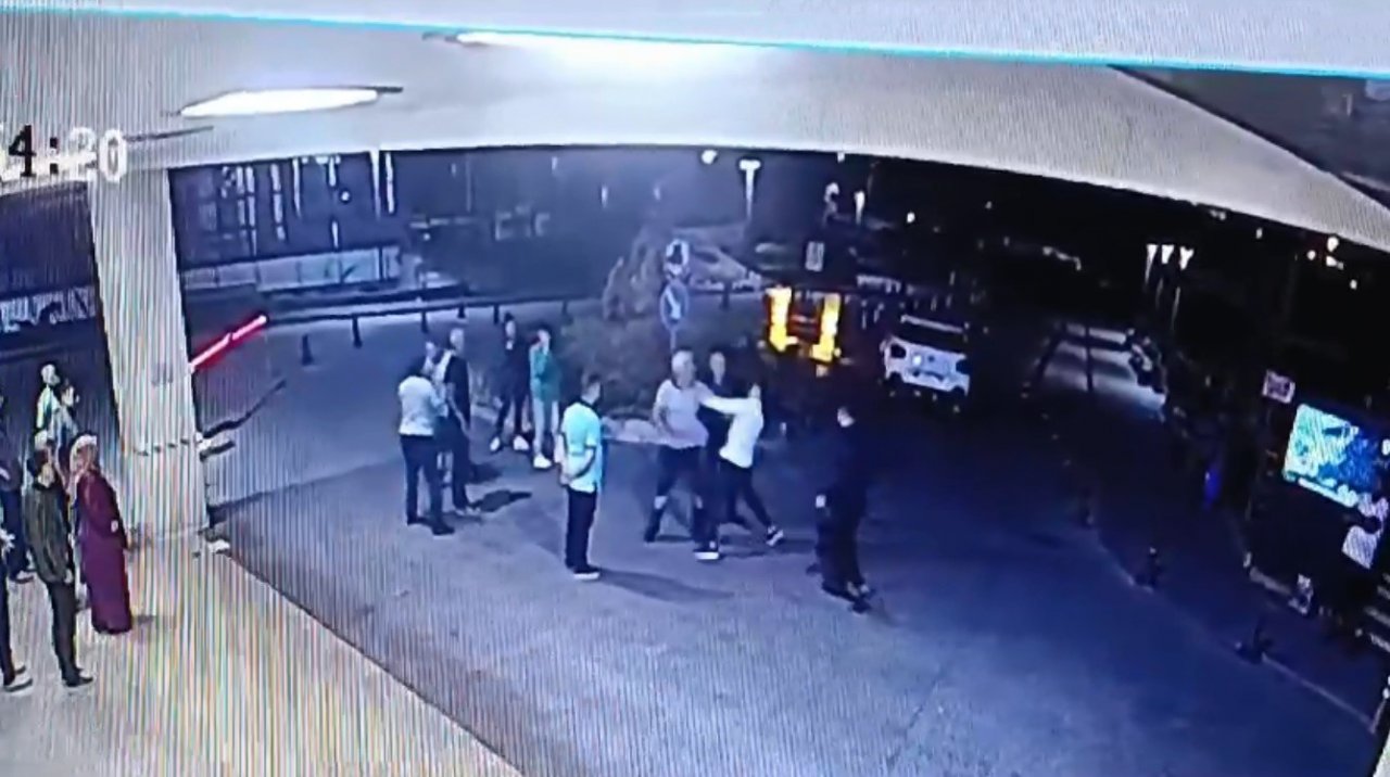 Acil servistekl arbede güvenlik kameralarına yansıdı