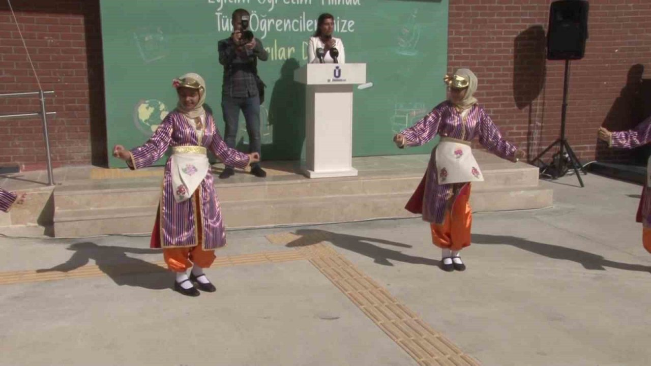 Üsküdar yeni öğretim yılına Şehit Mustafa Cambaz İlkokulu açılışıyla başladı