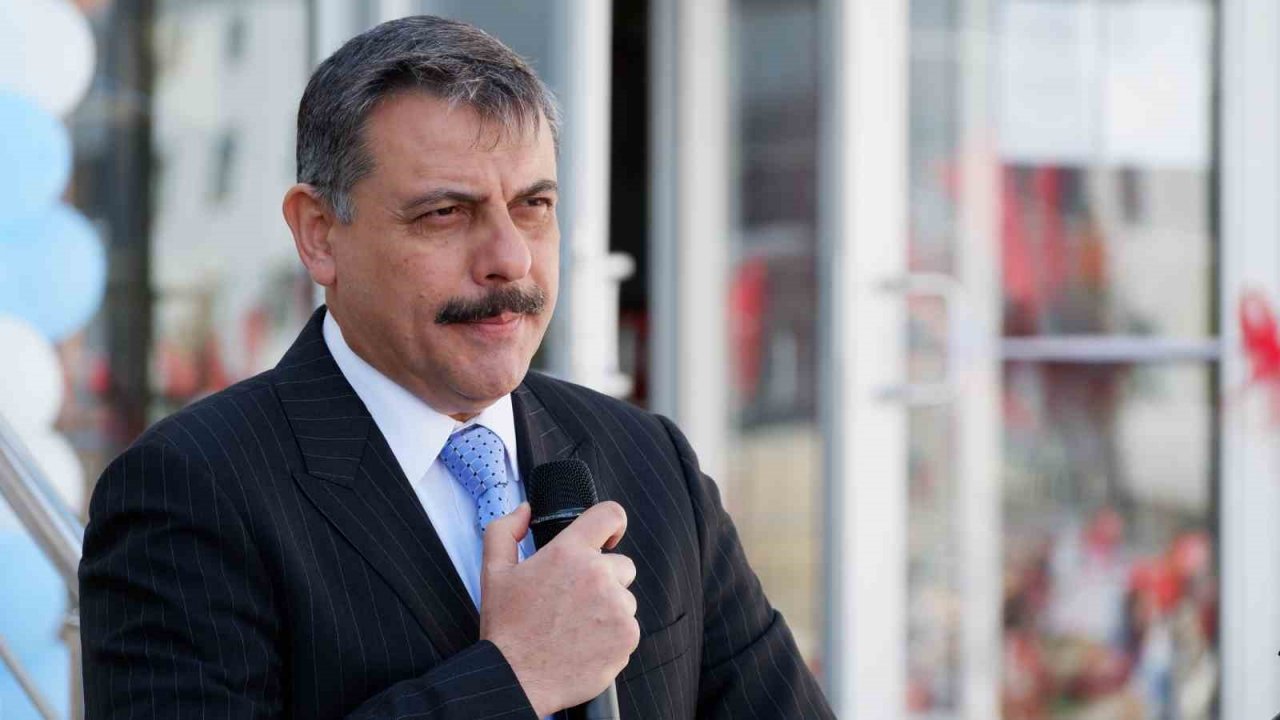 Erzurum’da ilk ders zili çaldı