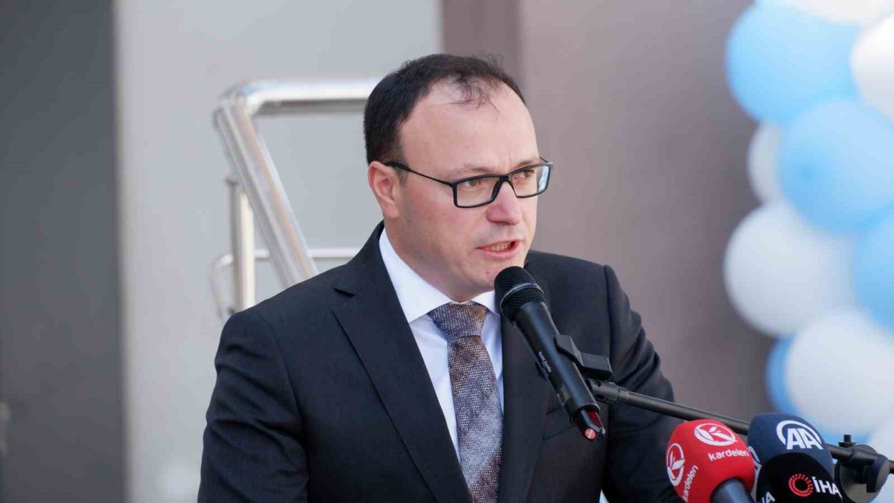 Erzurum’da ilk ders zili çaldı