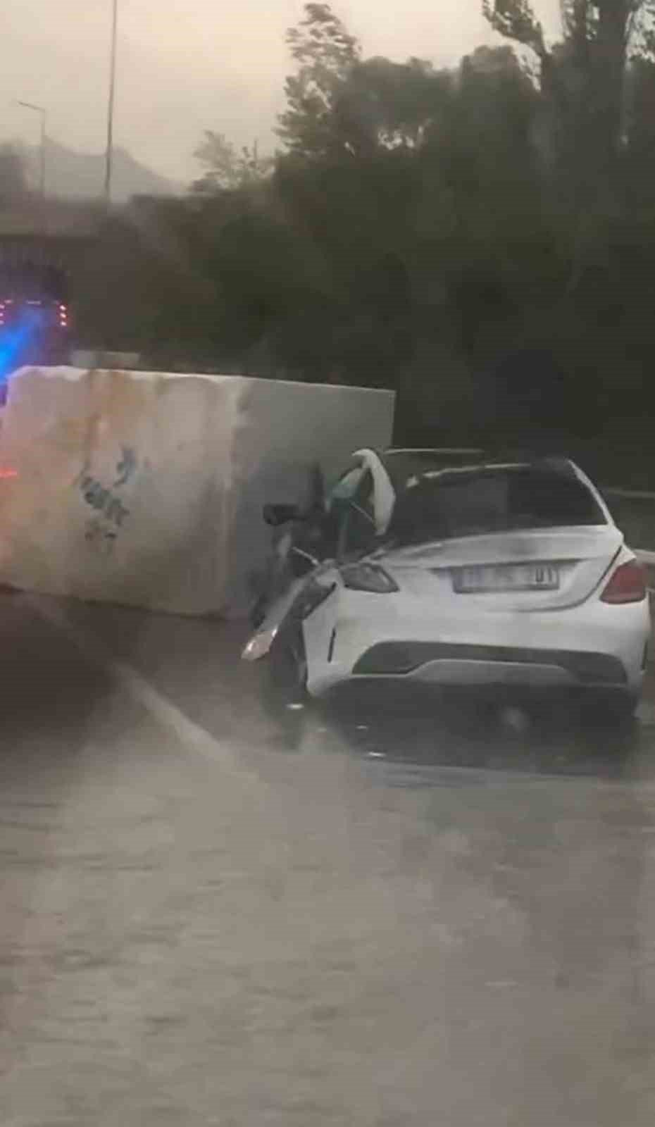 Yanlış yüklenen mermer blok faciaya neden oluyordu