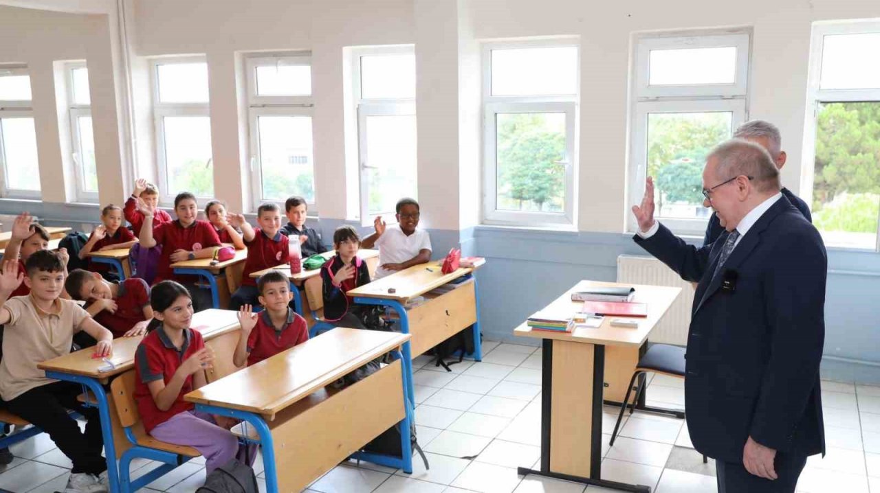 Başkan Demir: “Çocuklarımız Türkiye’nin geleceğinde çok önemli rol oynayacak”