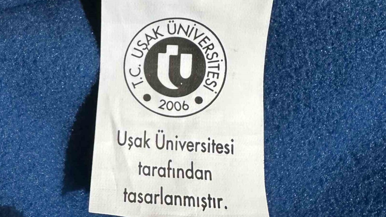 Uşak Üniversitesi postacıların kıyafetlerini tasarlamaya devam ediyor