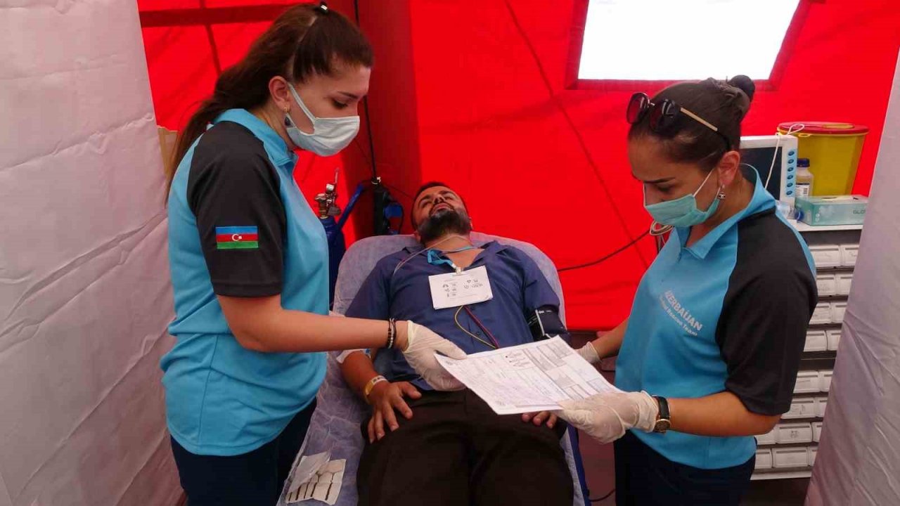 Azerbaycan sağlık ekibi sorumlusu Dr. Ramin Burceliyev: "Biz bir millet, iki devletiz"