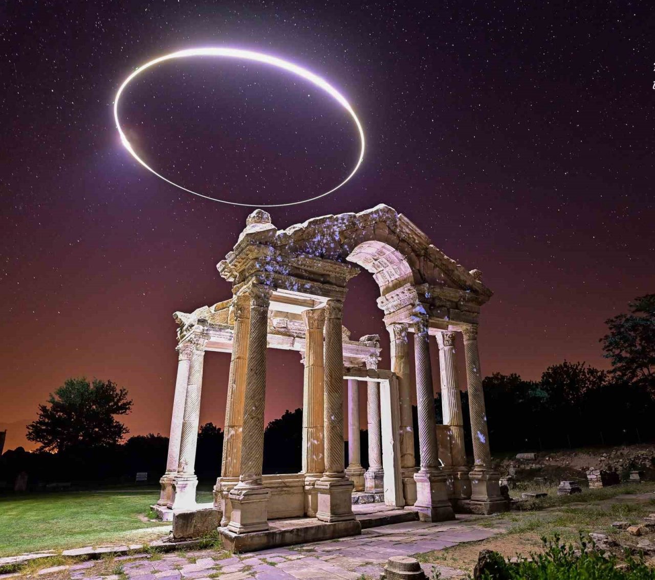 Aydın’daki antik kentlerin gece görüntüleri mest ediyor