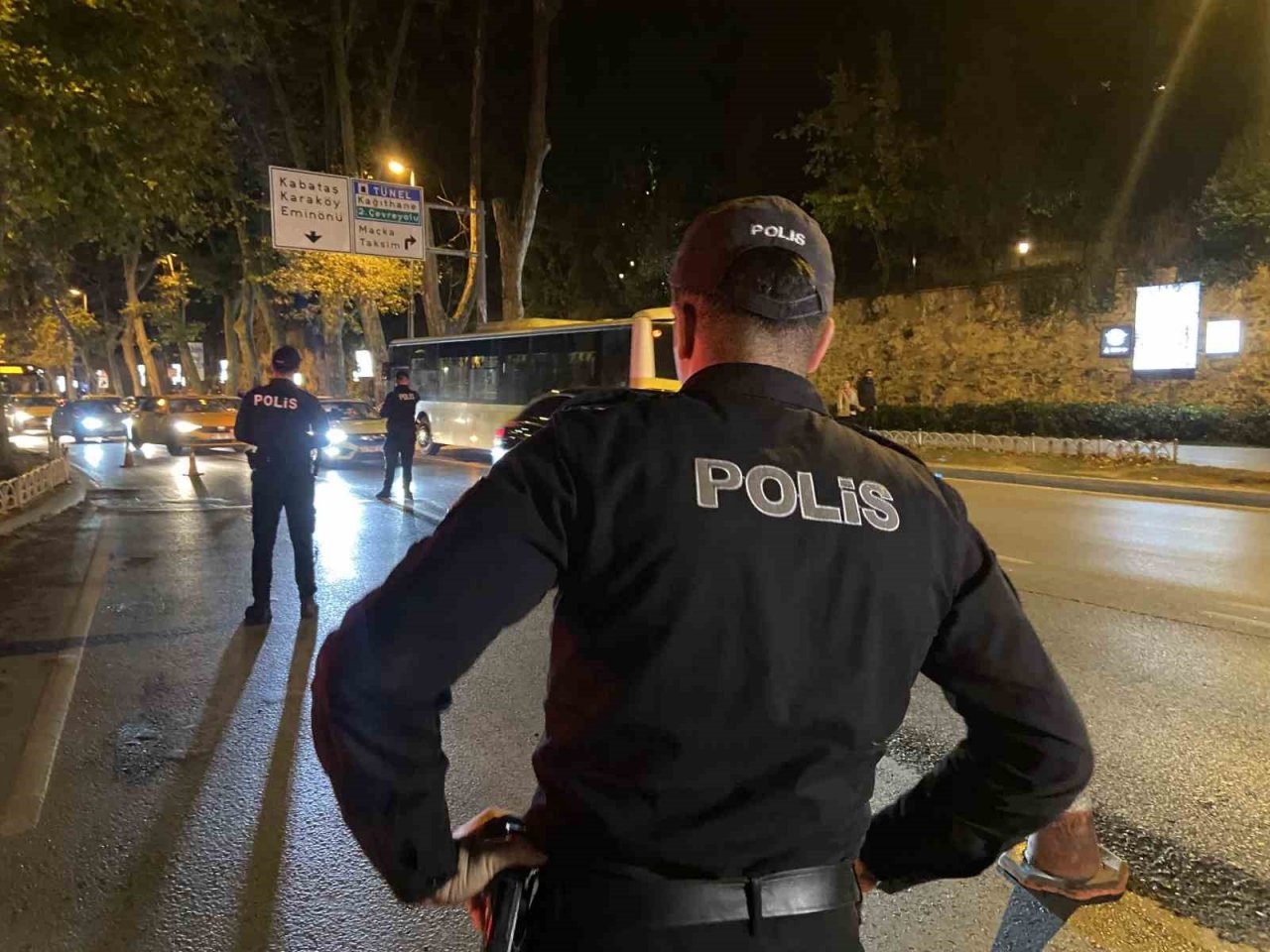 İstanbul’da motosiklet sürücülerine yönelik asayiş uygulaması