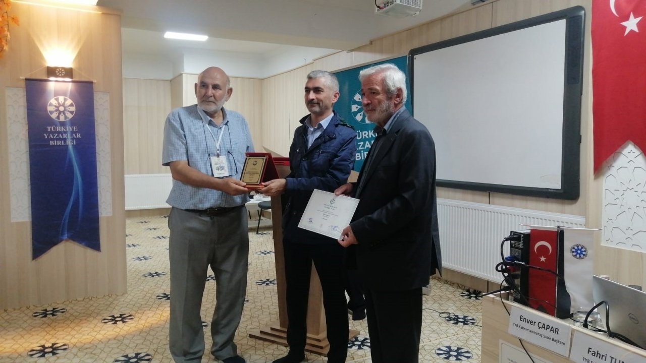 Erzincan’da “Deprem Edebiyatı Paneli” gerçekleştirildi