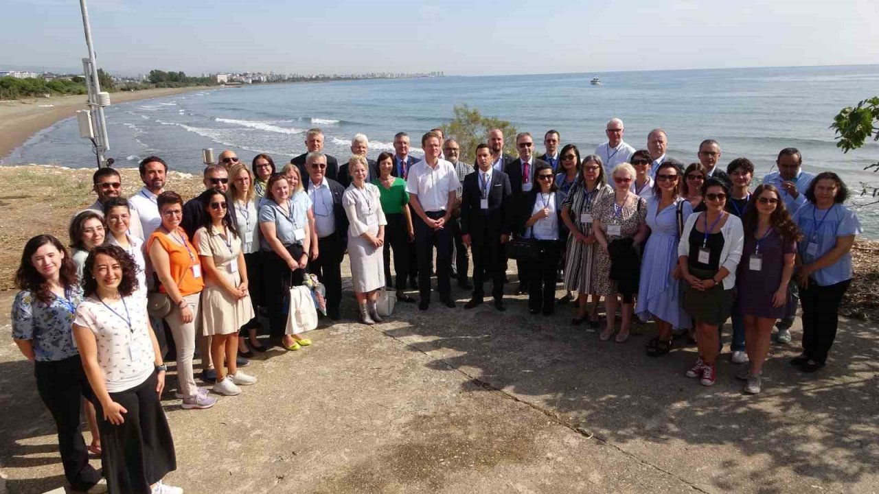 Landrut: "Akdeniz ortak coğrafyamız, kırılgan bir ekosistem"