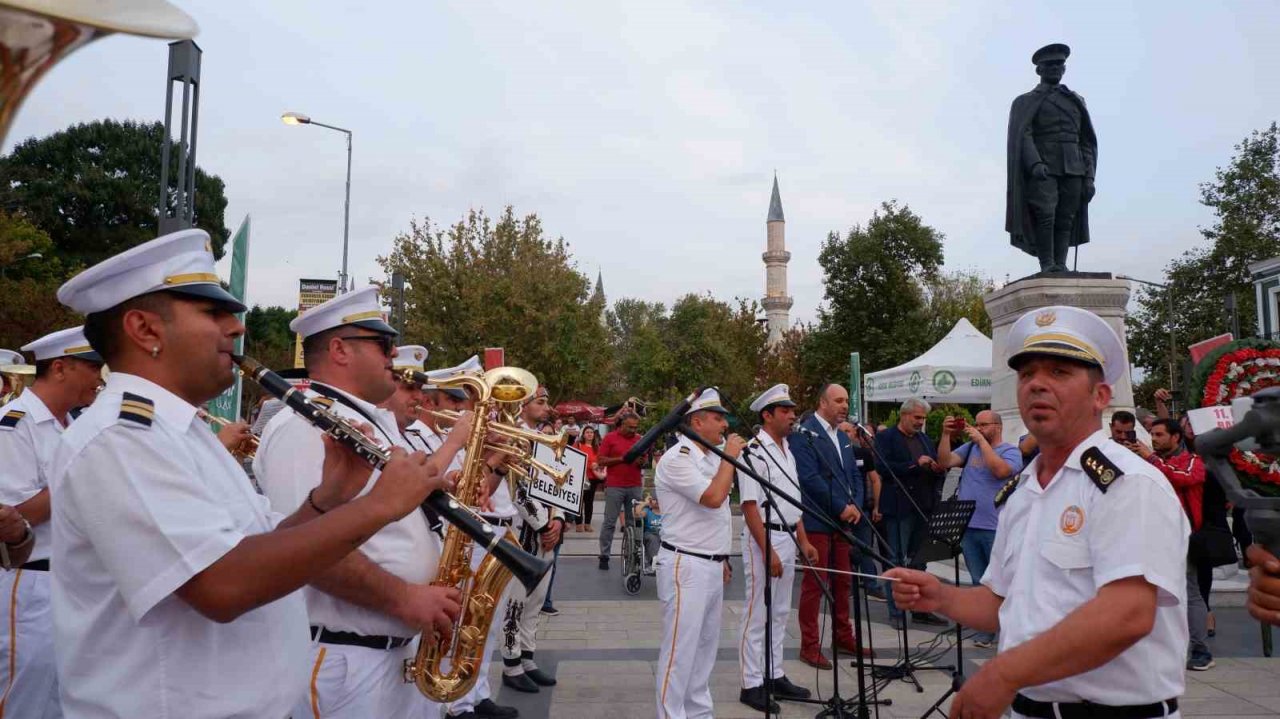Edirne’de 1,5 ton tava ciğerin dağıtılacağı festival başladı