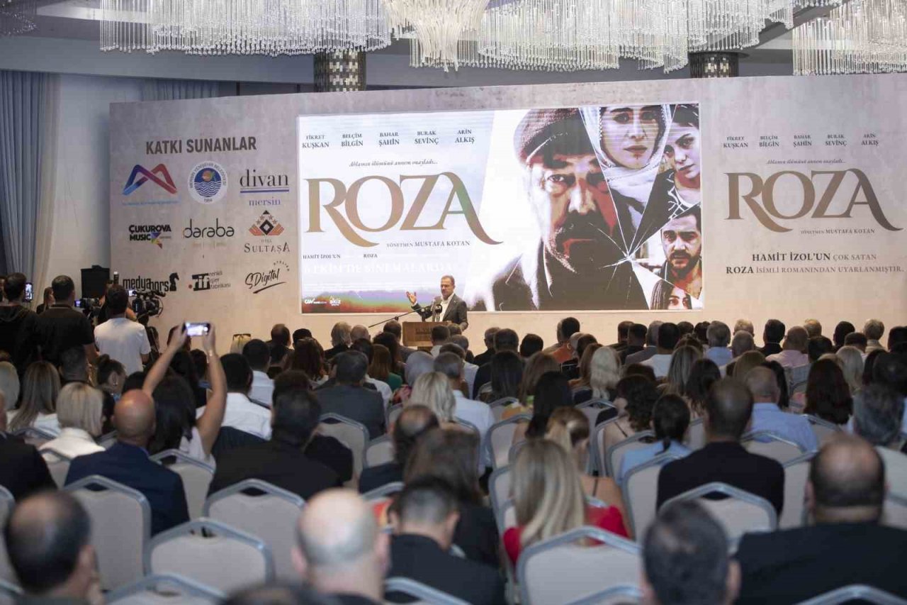Başkan Seçer ’Roza’ filminin galasına katıldı